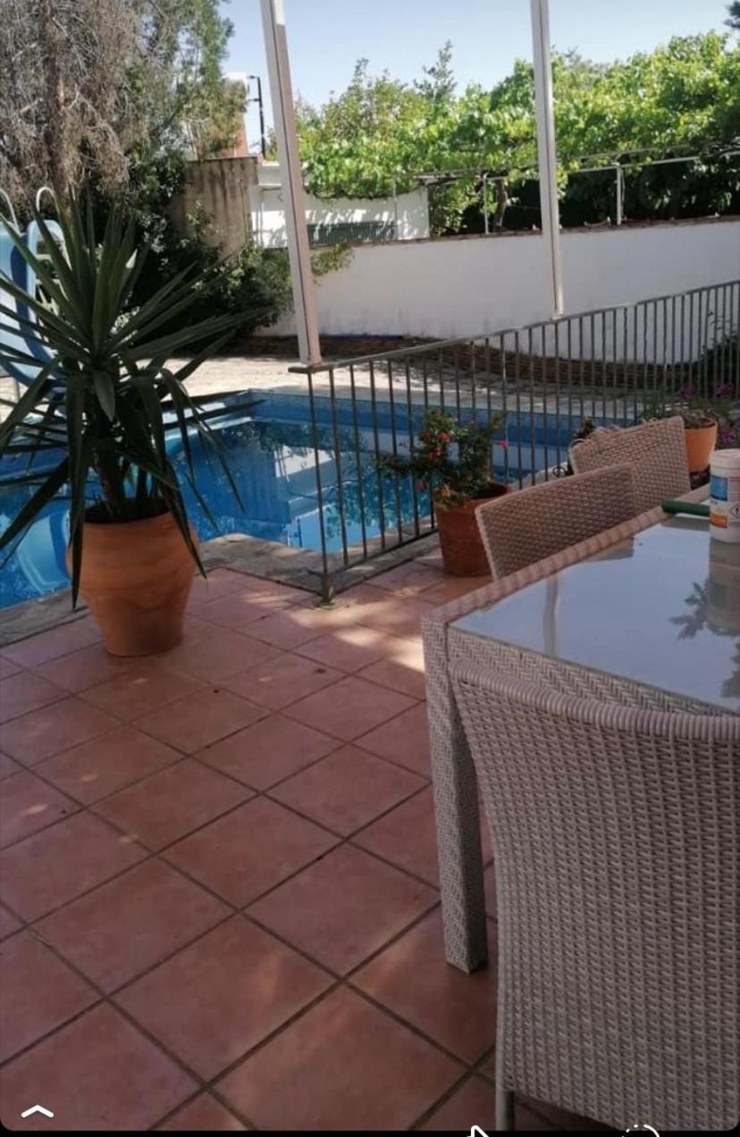 VILLA HUETOR , Magnifico chalet con parcela privada Huétor Vega Esterno foto
